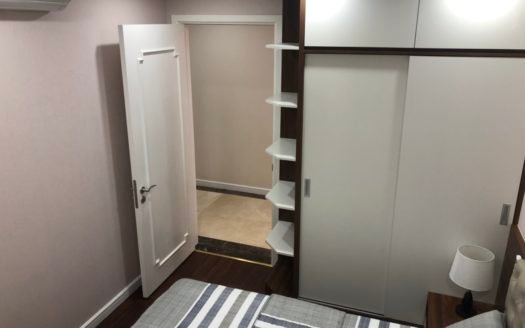 Cho thuê căn hộ 3 phòng ngủ đẳng cấp tại D’ Leroisoleil 59 Xuân Diệu, Tây Hồ, Hà Nội