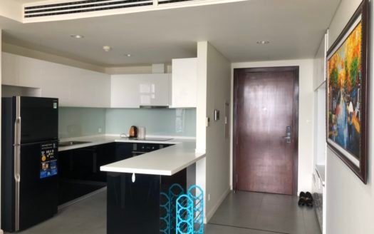 Cho thuê căn hộ chung cư cao cấp 2 phòng ngủ tầng cao ở 395 Lạc Long Quân