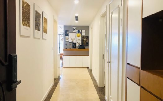 Cho thuê căn hộ 3PN tòa nhà Tân Hoàng Minh, Đặng Thai Mai, Tây Hồ, Hà Nội