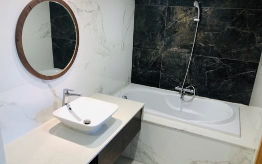 Cho thuê căn hộ 3 phòng ngủ đầy đủ nội thất tầng cao tòa Pent Studio