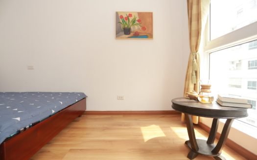 Cho thuê căn hộ 3 phòng ngủ đủ đồ đẹp ở chung cư Vườn Đào