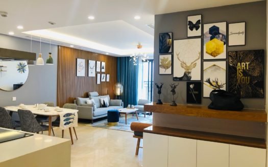 Cho thuê căn hộ 3PN tòa nhà Tân Hoàng Minh, Đặng Thai Mai, Tây Hồ, Hà Nội