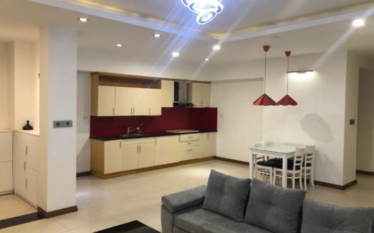 Cho thuê căn hộ chung cư Vườn Đào đầy đủ đồ giá 12 triệu/ tháng