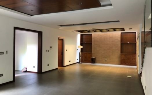 Cho thuê biệt thự Vườn Đào 5 phòng ngủ có sân trước ga ra ô tô