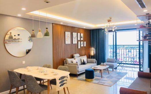 Cho thuê căn hộ 3PN tòa nhà Tân Hoàng Minh, Đặng Thai Mai, Tây Hồ, Hà Nội