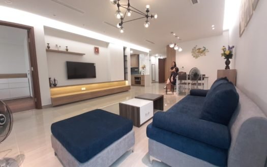 Cho thuê căn hộ đầy đủ nội thất 3 phòng ngủ tại L3 view sân golf Ciputra