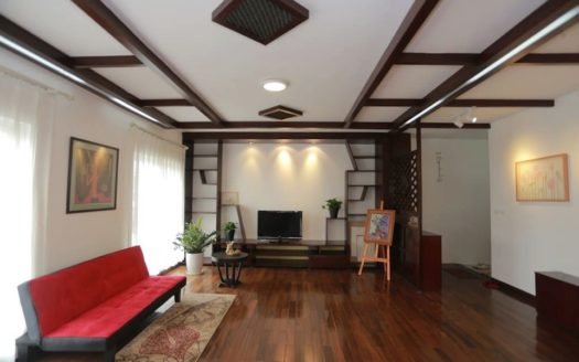 Cho thuê căn hộ 3 phòng ngủ đủ đồ đẹp ở chung cư Vườn Đào