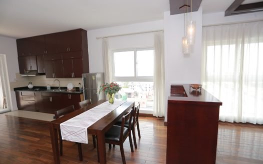 Cho thuê căn hộ 3 phòng ngủ đủ đồ đẹp ở chung cư Vườn Đào