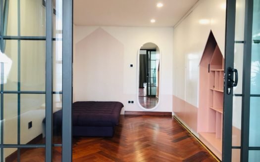 Cho thuê căn hộ 3 phòng ngủ đầy đủ nội thất tầng cao tòa Pent Studio