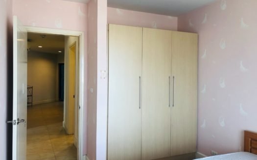 Cho thuê căn hộ nhìn ra Hồ Tây ở chung cư Golden West lake 151 Thụy Khuê Tây Hồ