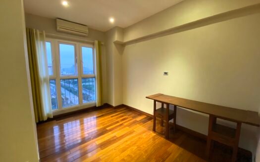 Cho thuê căn hộ ở chung cư Vườn Đào 2PN + 1PLV/129m2 tầng cao View Hồ Tây, Giá 15tr/tháng