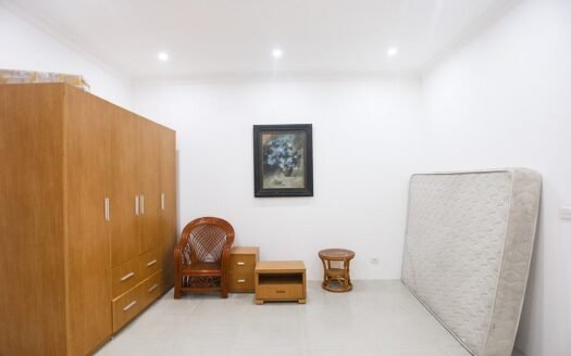 Tôi cho thuê biệt thự 3 ngủ, 140m2 đủ đồ giá rẻ tại Ciputra