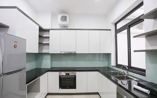 Tôi cho thuê biệt thự 3 ngủ, 140m2 đủ đồ giá rẻ tại Ciputra