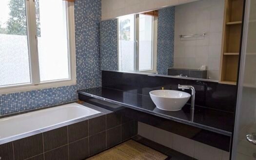 Chính chủ cho thuê biệt thự 5 ngủ, 400m2 đủ đồ – căn góc khu T5 Ciputra