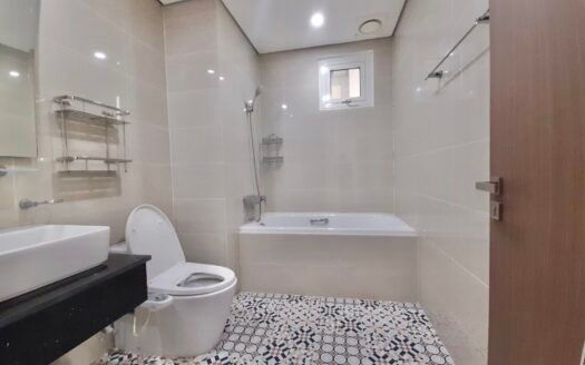 Cho thuê căn góc 2 ngủ, 154m2 nhà đẹp đủ đồ giá tốt tòa L3 Ciputra