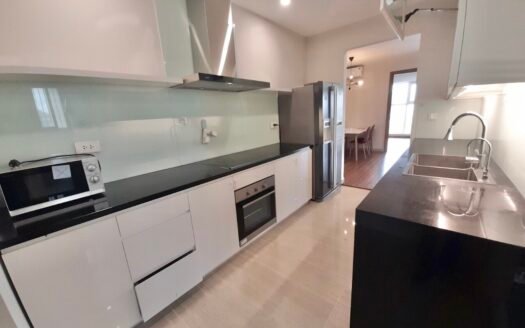 Chính chủ có căn 3 ngủ, 154m2 full nội thất cần cho thuê tòa L4 Ciputra