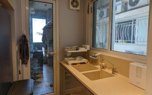 Sang nhượng căn hộ 4 ngủ, 153m2 toà E4 Ciputra full đồ – nhận nhà về ở ngay