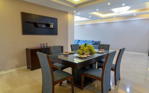 Chuyển nhượng căn 4 ngủ/182m2 full đồ, hướng cửa Đông Nam chính chủ toà P1 Ciputra