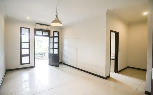 Bán biệt thự 5 ngủ, 126m2 đường đôi, view trường học giá 275tr/m2 khu C2 Ciputra