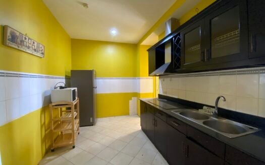 Căn hộ 3 ngủ, 120m2 cho thuê full đồ tòa E5 Ciputra HĐ lâu dài chủ nhà rất dễ.