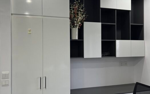 Bán căn hộ Studio full đồ nhập khẩu, nhà mới giá 1.8 tỷ có fix toà E1 D’. El Dorado