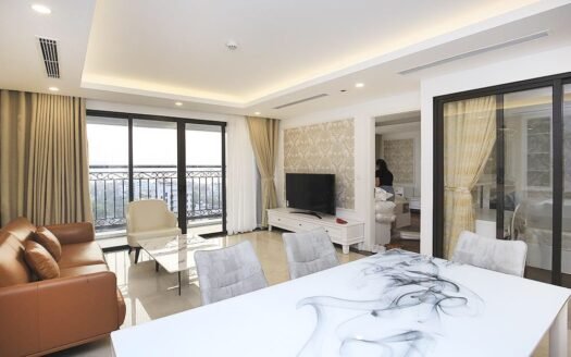 Chính chủ bán gấp căn 2 ngủ, 88m2 đủ đồ view Hồ Tây có sổ đỏ tòa B D’.Le Roi Soleil