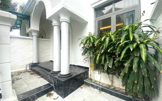 Cho thuê biệt thự liền kề 300m2 x 3.5 tầng, 4 ngủ đường Nguyệt Quế Vinhomes The Harmony