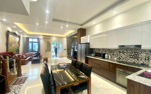 Cho thuê biệt thự liền kề 300m2 x 3.5 tầng, 4 ngủ đường Nguyệt Quế Vinhomes The Harmony