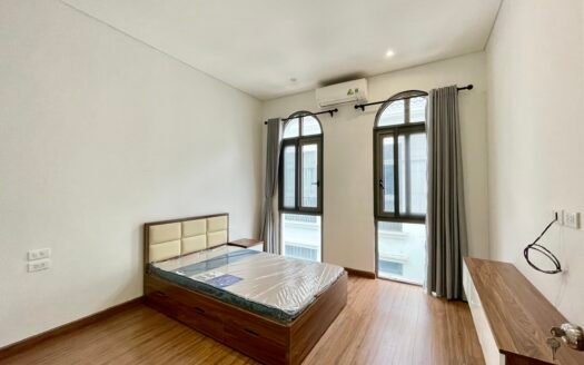 Cho thuê biệt thự liền kề 300m2 x 3.5 tầng, 4 ngủ đường Nguyệt Quế Vinhomes The Harmony