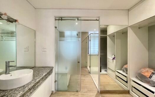 Cho thuê biệt thự liền kề 300m2 x 3.5 tầng, 4 ngủ đường Nguyệt Quế Vinhomes The Harmony