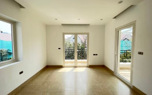 Bán biệt thư song lập 162m2 x 4T, 4PN có sân vườn + view sông tại Vinhomes Riverside