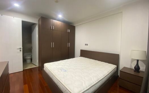 Bán chung cư 3PN, 114m2 full đồ hướng Đông Nam, giá 5 tỷ tòa L1 Ciputra