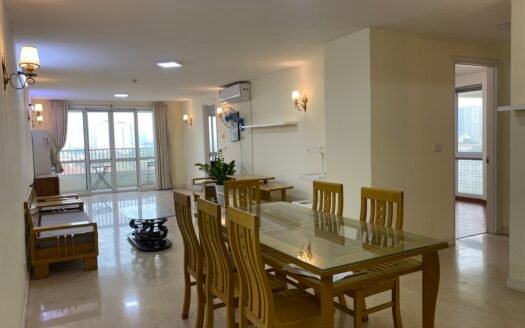 Căn hộ P1 Ciputra bán, 145m2/3PN, cửa chính Đông Nam, full đồ, vào ở ngay