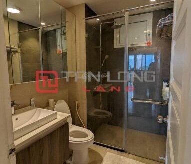 Bán chung cư 3 ngủ, 114m2 đủ đồ hướng Nam thoáng đãng có sổ đỏ toà L1 Ciputra