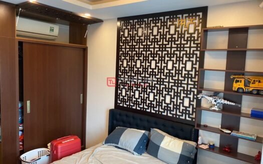 Bán chung cư 3 ngủ, 114m2 đủ đồ hướng Nam thoáng đãng có sổ đỏ toà L1 Ciputra