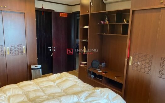 Bán chung cư 3 ngủ, 114m2 đủ đồ hướng Nam thoáng đãng có sổ đỏ toà L1 Ciputra