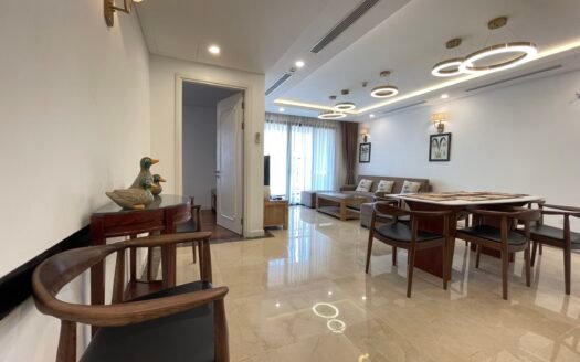 Cho thuê căn hộ 3 ngủ, 111.4m2 full đồ tòa B dự án D’Le Roi Soleil
